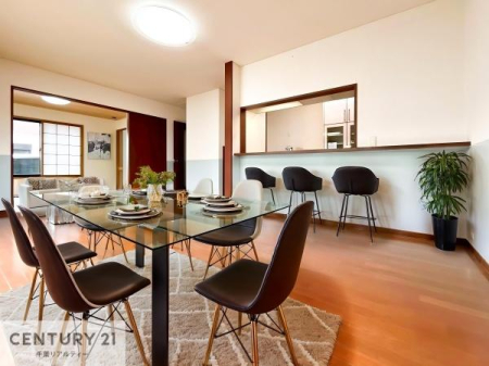 rO ƋCGp[XłBĴLXLDKI\t@[_CjOe[uuĂɂȂȂ̂ŉKɉ߂܂I
R~jP[V₷rOłI