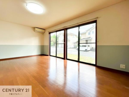 rO 傫ȑ炽Ղ̗z閾邢rOBĴ郊rOŉƑĉ났̎Ԃ߂܂B