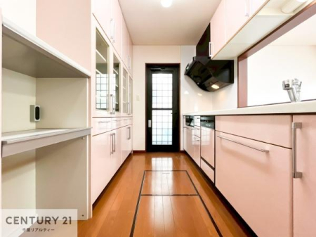 Lb` Lb`wʂɂ́A@\ƃfUC˔Jbv{[hWBƓdHAXgbNiȂǂƎ[łALb`܂肪ł܂I