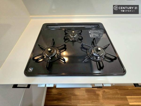 �L�b�`�� �R�����͎O������̂ł������̓����i�s���ł��܂��B
�������O�����t���ł��B�����X�y�[�X���L�X���Ă���׍�Ƃ����₷���I�g�����肪�ǂ��V�X�e���L�b�`���ł��I