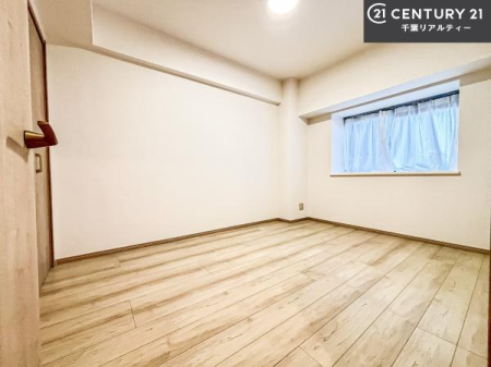 q |oȂ́Aql̂ƂĂSłI
[Xy[X[Ă̂ŎU炩TbƕЕt܂I