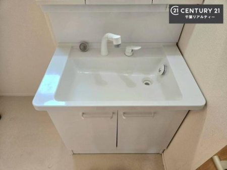 ���ʑ�E���ʏ� �[�����ʑ�{�E���́A�������˂ɂ����̂ł�����ꂪ�y�X�I���������ۂĂ܂��I
�L���C�Ȑ��ʏ��Ŏ��������̃��`�x�[�V�������オ��܂��ˁI