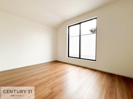 m m͎qQAFXƗprʂɗpł܂ˁB
[͂ՂȂ̂ŁALXC悭߂Ƃł܂B