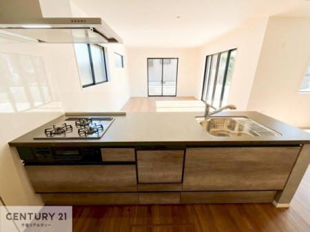 Lb` Ƃ₷VXeLb`łI[tĂ̂ŁAXy[XɕuȂčςނ̂ŁALXgāAKɍƂł܂I