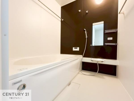  LXoXň̔tbVBL΂̂ŁAɂƐZ܂ˁĨoX^Cy݂ɂȂ܂B