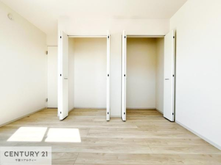 [ [͂ɗDĂ邩炱A]vȃm\ɏoACeAL[vł܂BVvŐꂽԂy݂B