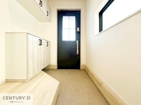  V[Y{bNXtȂ̂ŁAւЕt|₷łI
XbLւŌ˂JuԁÂSnԂo}Ă܂B
