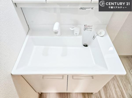 ʑEʏ [ʑ{ÉA˂ɂ̂łꂪyXIۂĂ܂I
LCȐʏŎ̃`x[Vオ܂ˁI