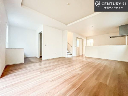 rO ĴLXLDKI\t@[_CjOe[uuĂɂȂȂ̂ŉKɉ߂܂IR~jP[V₷rOłI