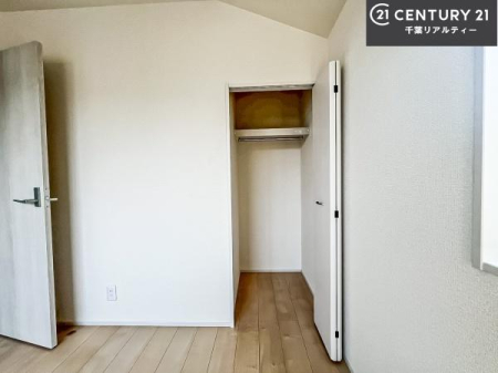 [ e[tI}ȂqlqĂU炩TbƕЕt܂ĨXy[X܂Ƃ肠邨o邱Ƃo܂I