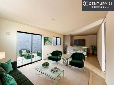 rO 傫ȑ炽Ղ̗z閾邢rOBĴ郊rOŉƑĉ났̎Ԃ߂܂B