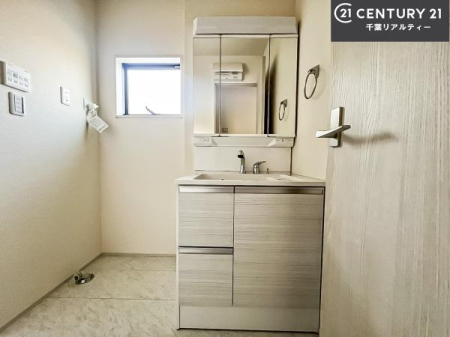 ʑEʏ Oʋdl̐ʏ́AgȂ݂₷I͎[ɂȂĂ܂BhC[₨ϓЕt̂ŐʑXbLƌ邱Ƃo܂I