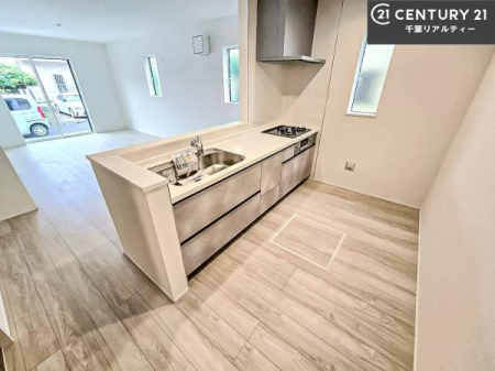 Lb` lC̑ΖʎVXeLb`̗pĂ܂IƑ̃R~jP[VRƑ݌vłB
qlɂڂ͂̂ŊłˁB