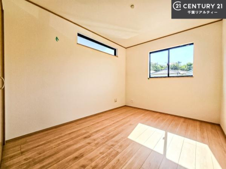 q |oȂ́Aql̂ƂĂSłI
[Xy[X[Ă̂ŎU炩TbƕЕt܂I