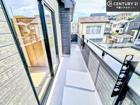 oRj[ LXƂoRj[ň̎n܂X^[gÎՂC悭܂I