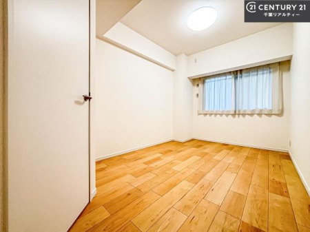 q |oȂ́Aql̂ƂĂSłI
[Xy[X[Ă̂ŎU炩TbƕЕt܂I