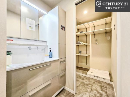 ʑEʏ Oʋdl̐ʏ́AgȂ݂₷I͎[ɂȂĂ܂BhC[₨ϓЕt̂ŐʑXbLƌ邱Ƃo܂I