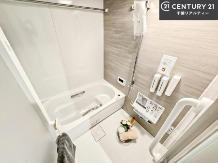  l͋̕C̃oX[́AoĂăoX^C[I
d撣Ă邲JɂD݂̓̓܂āAył݂Ă͂ł傤H