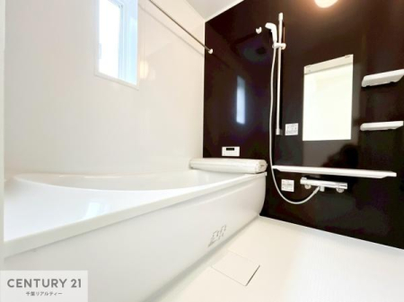  l͋̕C̃oX[́AoĂăoX^C[I
d撣Ă邲JɂD݂̓̓܂āAył݂Ă͂ł傤H