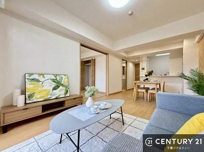 rO ͐VKtH[ς݂ŔdオB肩܂ŒJɎ肪AKŋC̗ǂԂL܂BɐVn߂@łB