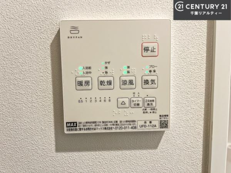 ̑ g[tĂ閣͓IȎdlłI~̓q[gVbN̗\hɂg܂B
J̓ł󕨂̂ŁA󕨂ߍ݂ɂI