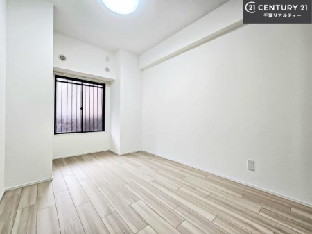 q |oȂ́Aql̂ƂĂSłI
[Xy[X[Ă̂ŎU炩TbƕЕt܂I