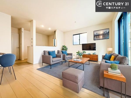 rO ƋCGp[XłBSnǂrO͉ƑRƏW܂܂BƑcR̎ԂłBƑƁAw[Ԃ߂łˁB邭JIȋԂłB