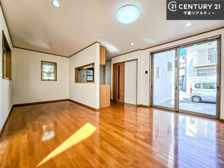 rO ĴLXLDKI\t@[_CjOe[uuĂɂȂȂ̂ŉKɉ߂܂IR~jP[V₷rOłI