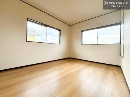 Q DޗḿA̖ڊo߂CǂłˁBԂƉ߂Ƃł܂BDF̃t[OǂȉƋɂ}b`܂I