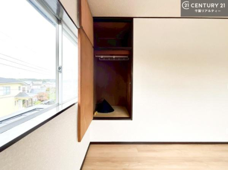 [ [͂ɗDĂ邩炱A]vȃm\ɏoACeAL[vł܂BVvŐꂽԂy݂B