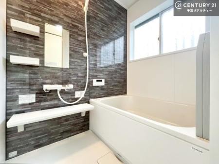  l͋̕C̃oX[́AVbNȃfUCŃoX^C[I
d撣Ă邲JɂD݂̓̓܂āAył݂Ă͂ł傤H