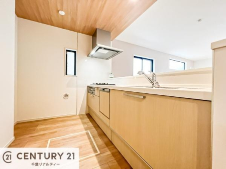 dlʐ^(Lb`j lC̑ΖʎVXeLb`̗pĂ܂IƑ̃R~jP[VRƑ݌vłB
qlɂڂ͂̂ŊłˁB[͂܂Iidlj