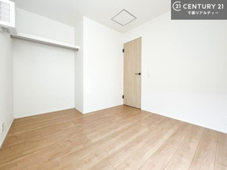 Q VvɃfUCĂ邽߁AƋIт܂I
Cɓ̉ƋuĂ낰Ԃ邱Ƃł܂B