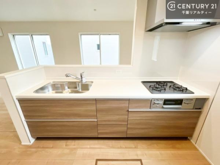 Lb` Ƃ₷VXeLb`łI[tĂ̂ŁAXy[XɕuȂčςނ̂ŁALXgāAKɍƂł܂I