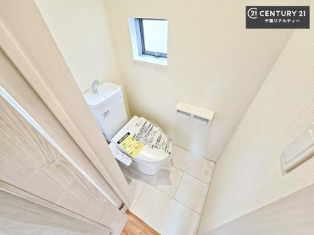 gC 1E2KɃgC܂I̖Zԑт҂ɂ݂łˁBƂ̂gCłꂪ₷łI