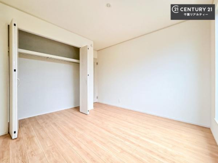 q [Xy[XtĂ̂ŁA}ȗqłU炩TbƕЂÂđϕ֗łIǖʂLXĂ̂ŁA׋xbh̒uɍ܂I