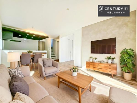 rO ƋCGp[XłBSnǂrO͉ƑRƏW܂܂BƑcR̎ԂłBƑƁAw[Ԃ߂łˁB邭JIȋԂłB