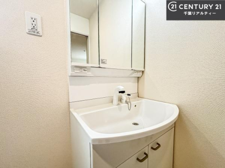 ʑEʏ gȂ𐮂ʏ́A厖łI̐̂镵͋CoIC悭g܂BLXXy[XłˁI
