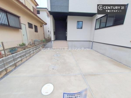 ԏ ԃXy[X2䕪܂IZJhJ[͂AoCN⎩]ԂȂǂuꏊɍ܂B