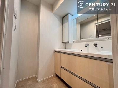 ʑEʏ Oʋdl̐ʏ́AgȂ݂₷I͎[ɂȂĂ܂BhC[₨ϓЕt̂ŐʑXbLƌ邱Ƃo܂I