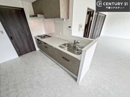 Lb` lC̑ΖʎVXeLb`̗pĂ܂IƑ̃R~jP[VRƑ݌vłB
qlɂڂ͂̂ŊłˁB[͂܂I