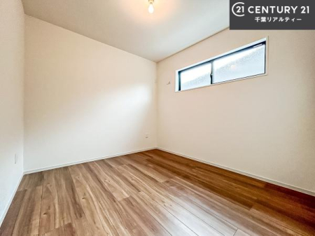 q |oȂ́Aql̂ƂĂSłI
[Xy[X[Ă̂ŎU炩TbƕЕt܂I