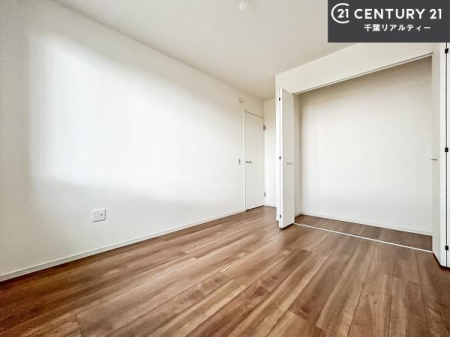 Q DޗḿA̖ڊo߂CǂłˁBԂƉ߂Ƃł܂BDF̃t[OǂȉƋɂ}b`܂I