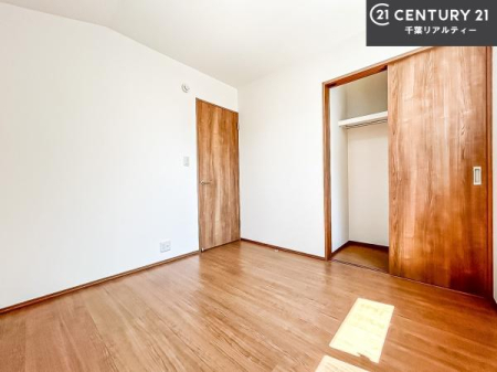 Q DޗḿA̖ڊo߂CǂłˁBԂƉ߂Ƃł܂BDF̃t[OǂȉƋɂ}b`܂I