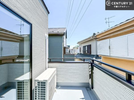 oRj[ zǍDȃoRj[łIꂽɂ͐nJIȎԂy߂܂B