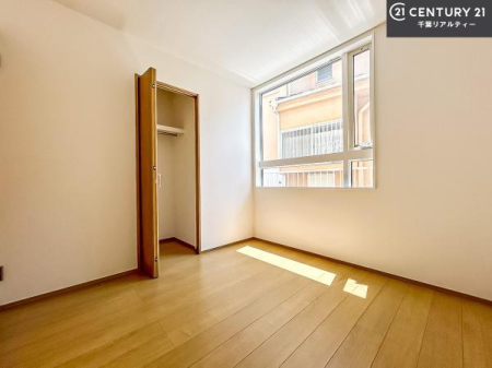 rOȊŐ m͎qQAFXƗprʂɗpł܂ˁB
[͂ՂȂ̂ŁALXC悭߂Ƃł܂B