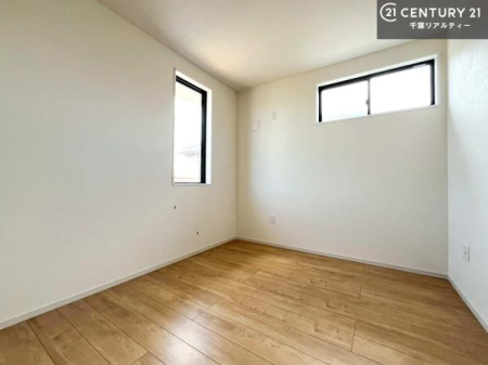 q |oȂ́Aql̂ƂĂSłI
[Xy[X[Ă̂ŎU炩TbƕЕt܂I