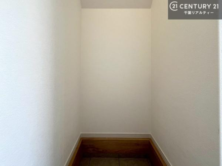  ֎[[Ă̂ŁA֎肪XbLЕtqɌC̒uɍ܂I
z[ɂ[܂Byn̔JÒz