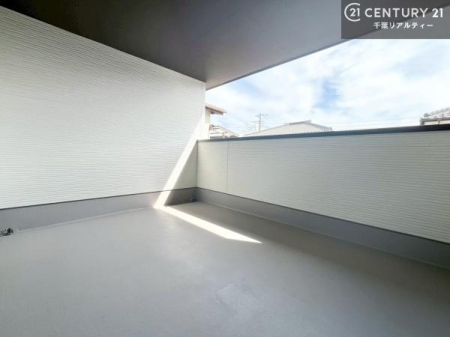 oRj[ Ci[oRj[ItĂ̂ŁA}ɉJ~ĂGɂSIJbgĂ̂ŁAVC̗ǂ́AO֏oĐ[ċẑ悳łI