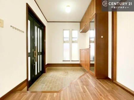  ~[tV[Y{bNXtȂ̂ŁAւЕt|₷łI
XbLւŌ˂JuԁÂSnԂo}Ă܂B